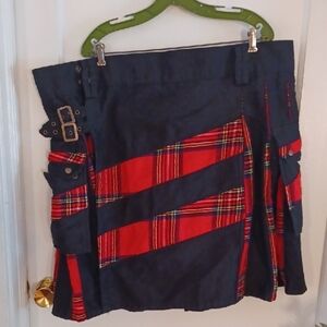 Stylish Black and Red Tartan Skirt Mens Size 48